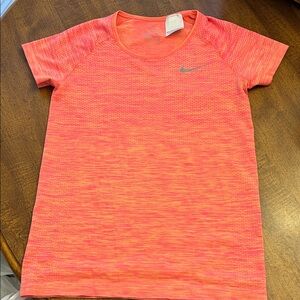 Hot pink Dri Fit nike t shirt size small Brown almost